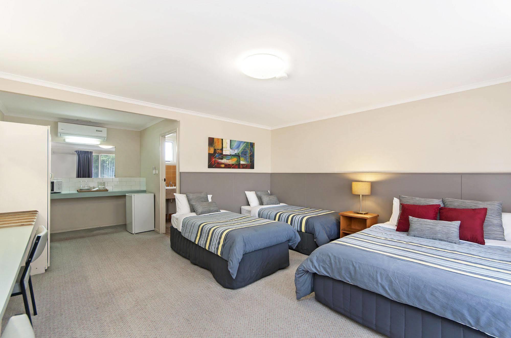 Melaleuca Motel Portland Esterno foto